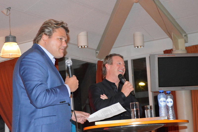 Een vermakelijke avond met Mario Been bij SV Den Hoorn.
